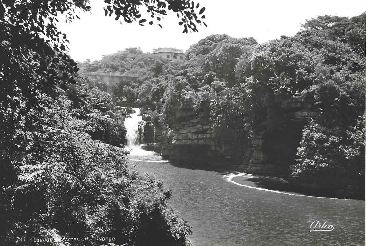 Uvongo lagoon waterfall