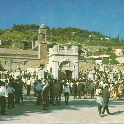 Nazareth_ Orthodox Church of Annunciation with Mary_s Well_001