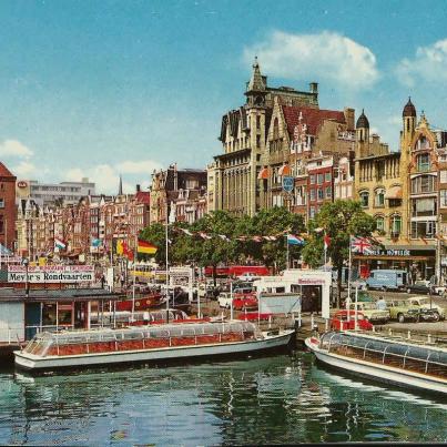 Amsterdam, Damrak