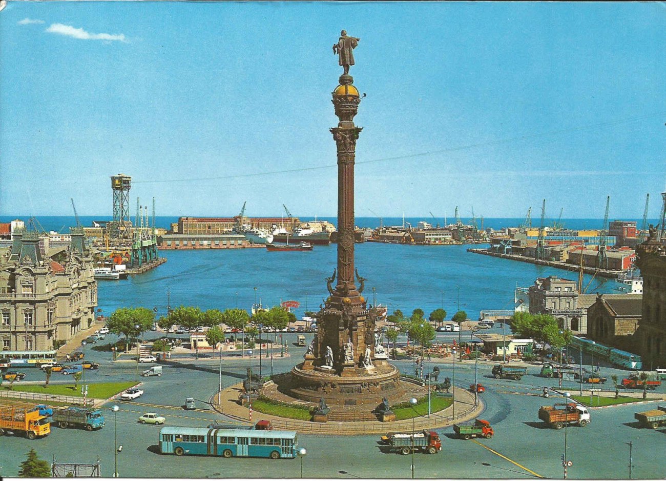 Barcelona, Monumento a Colón y Puerta de la Paz