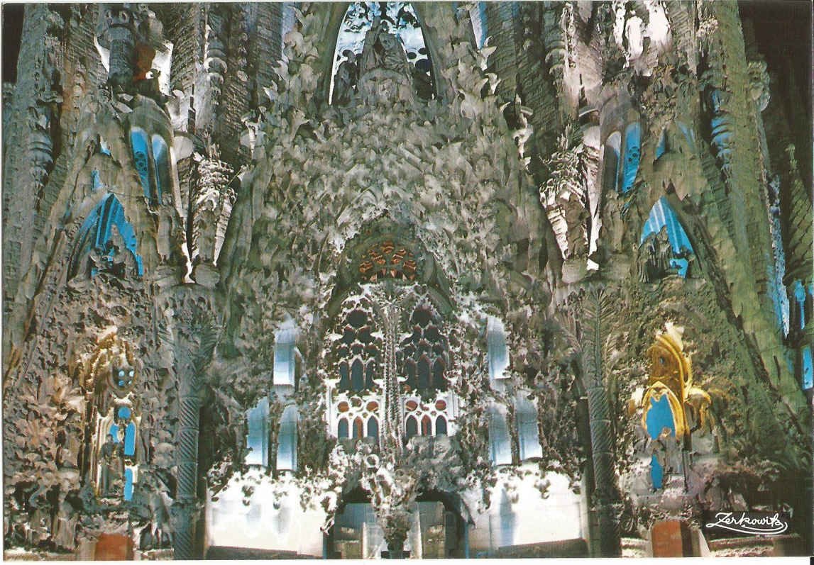 Barcelona, La Sagrada Familia Temple - Night detail